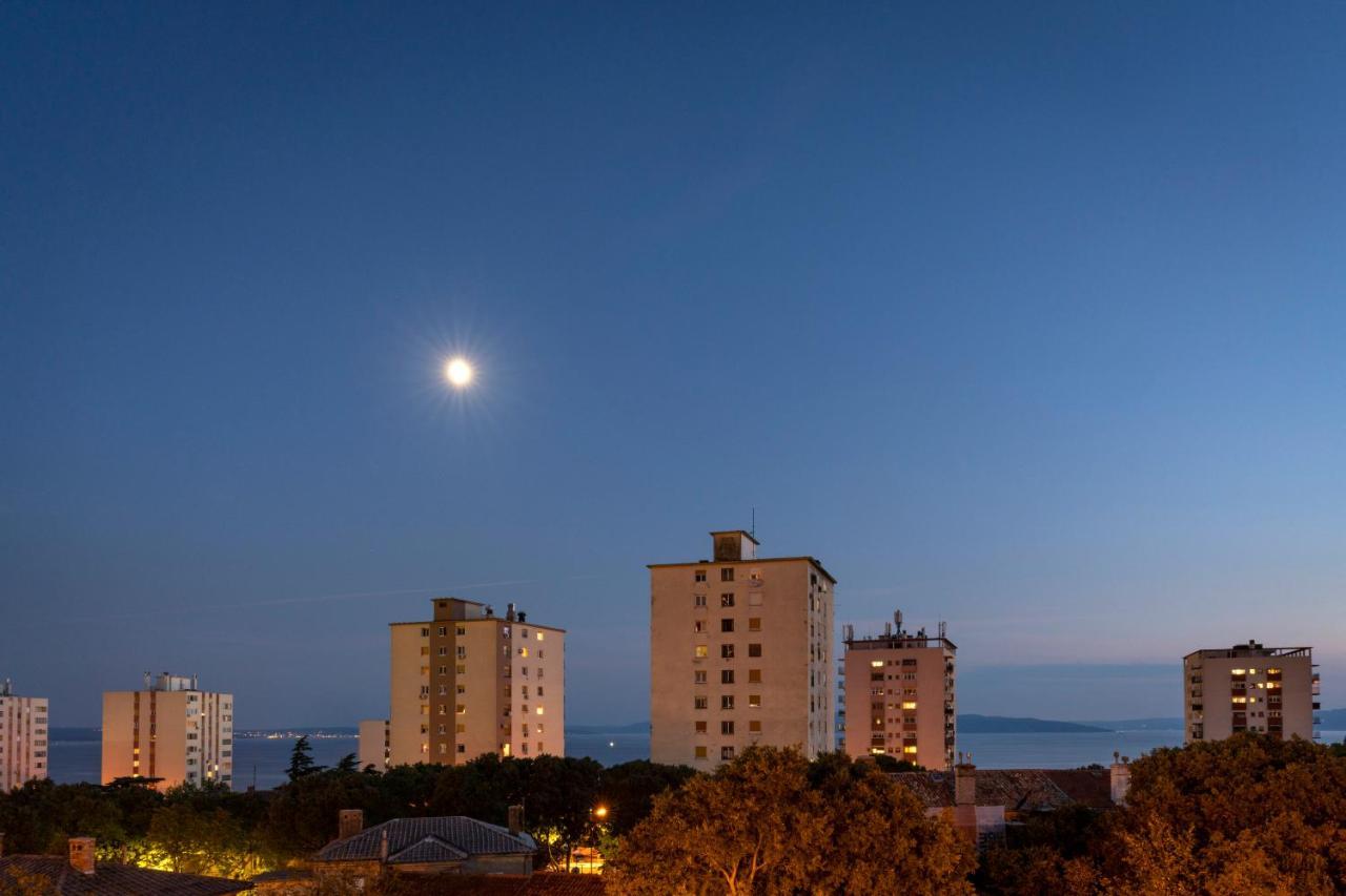 Paha-Paha Modern Apartment With Sea View, Fast Wi-Fi, And Free Parking! Ριέκα Εξωτερικό φωτογραφία